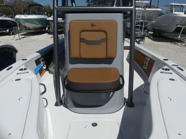 Slide: The Image of Sea Pro 210 DLX 2026 - 16