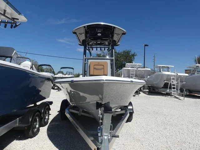 Slide: The Image of Sea Pro 210 DLX 2026 - 3