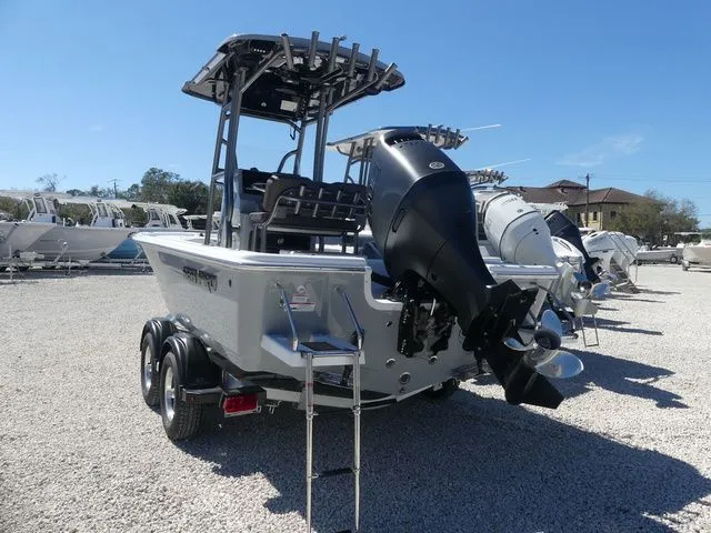 Slide: The Image of Sea Pro 210 DLX 2026 - 4