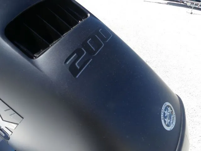 Slide: The Image of Sea Pro 210 DLX 2026 - 6