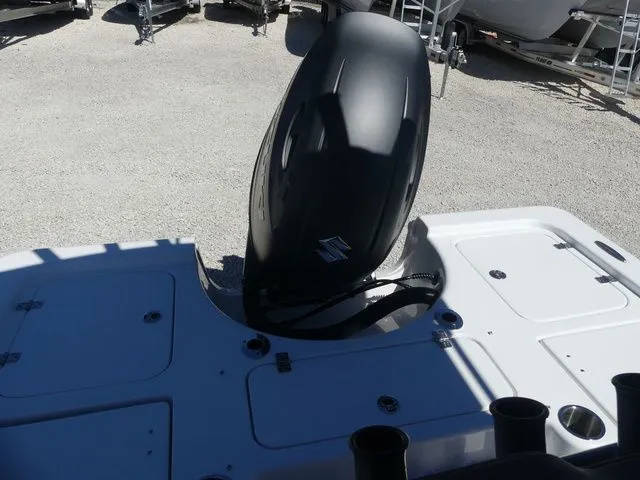 Slide: The Image of Sea Pro 210 DLX 2026 - 7