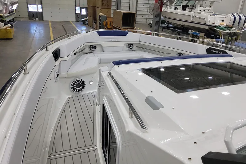 Slide: The Image of 2026 Formula 430 Super Sport Crossover boat interior with sleek design and modern features. - 10