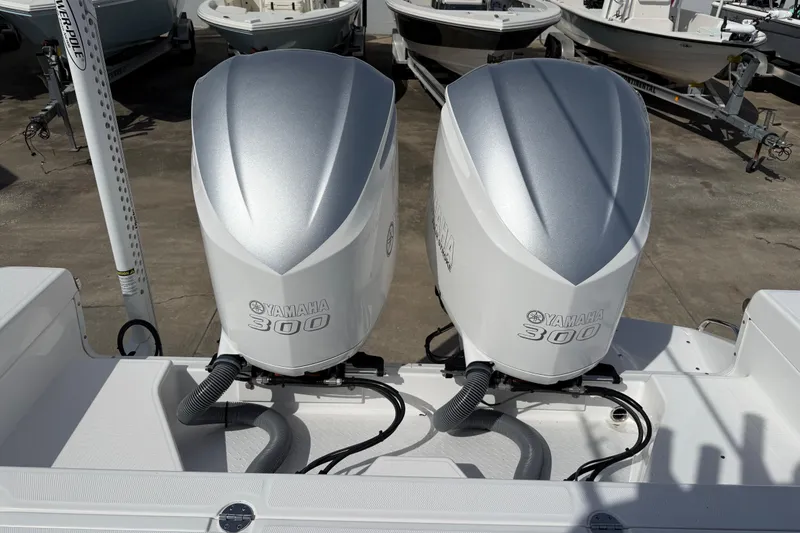 Slide: The Image of Dual Yamaha 300 engines on Everglades 273 Center Console, year 2020. - 29