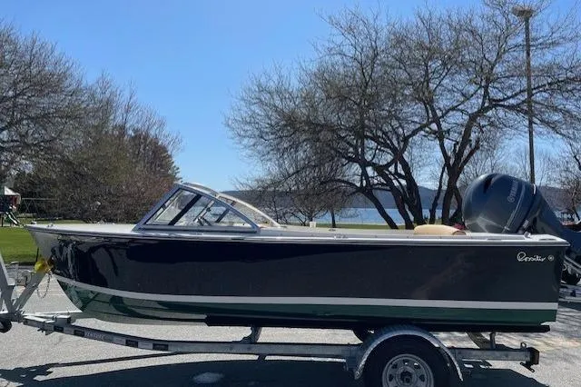 The Image of Rossiter 17 Closed Deck 2022 - undefined