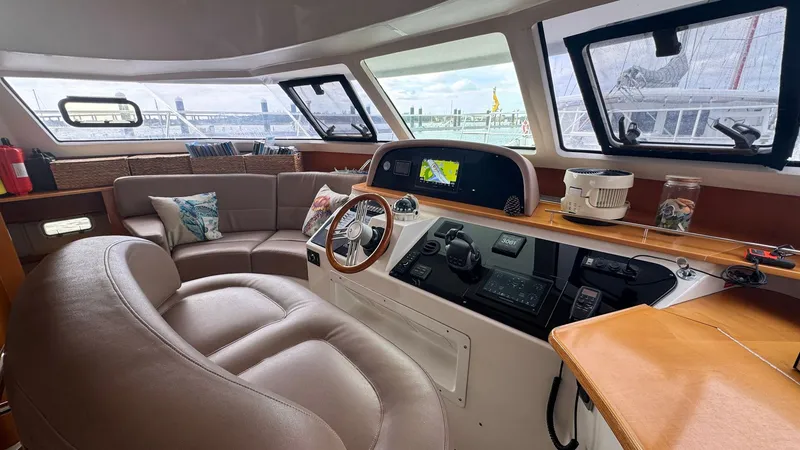 Slide: The Image of Lower Helm Station - 24