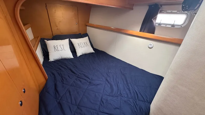 Slide: The Image of Guest Stateroom Starboard Hull - 36