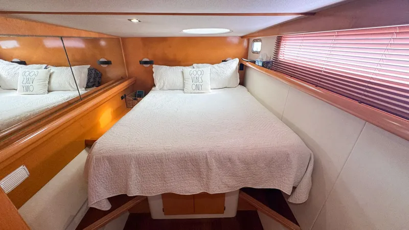 Slide: The Image of Owner's Suite Port Hull - 47