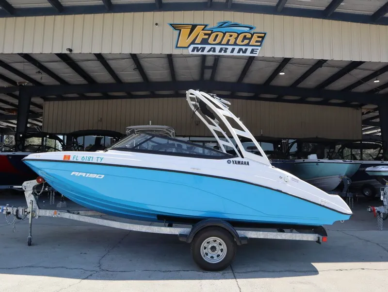 The Image of Yamaha AR190 2024 - 1