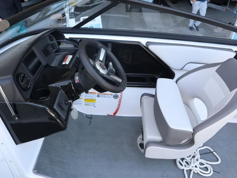 Slide: The Image of Yamaha AR190 2024 - 10