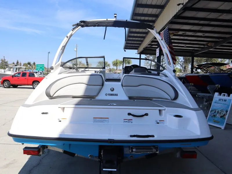 Slide: The Image of Yamaha AR190 2024 - 4