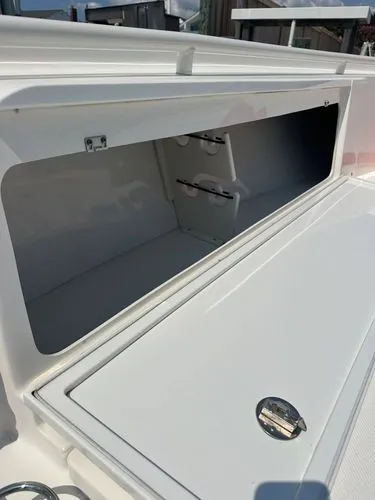 Slide: The Image of 2007 Everglades 350 Center Console - Image 16 - 16