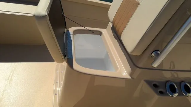 Slide: The Image of G3 Bay 21 GX 2025 - 6