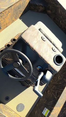 Slide: The Image of G3 Gator Tough 18 CC 2025 - 17