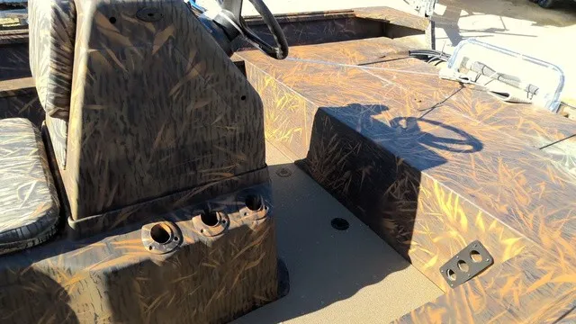 Slide: The Image of G3 Gator Tough 18 CC 2025 - 11