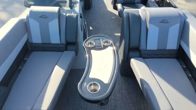 Slide: The Image of SunCatcher Diamond Elite 324RC 2026 - 5