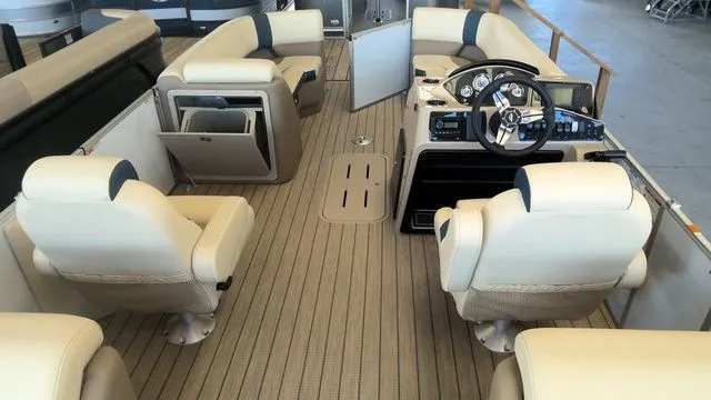 Slide: The Image of SunCatcher Select 322RC 2026 - 5