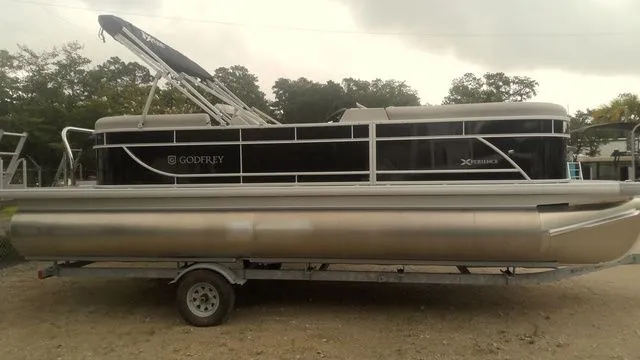 The Image of Godfrey Xperience 2286 SBX Sport Tube 27 In. Package} 2026 - undefined