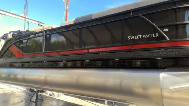 The Image of Godfrey Sweetwater 2286 SB 27" Impact Center Tube Package 2026 - undefined