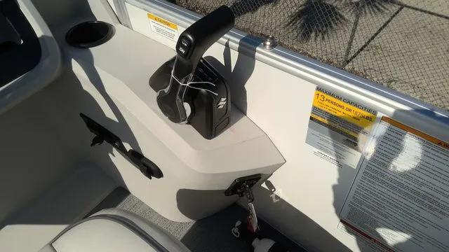 Slide: The Image of Godfrey Sweetwater 2286 SFL Sport Tube 27 In. Package 2026 - 17