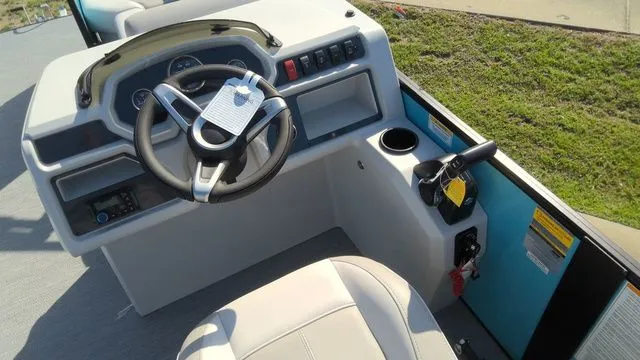 Slide: The Image of Godfrey Xperience 2286 SBX Sport Tube 27 In. Package 2026 - 9