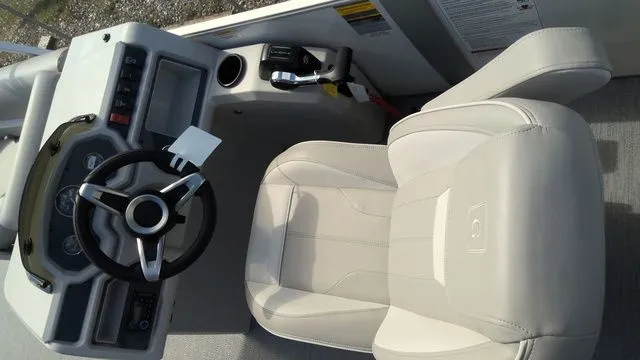 Slide: The Image of Godfrey Xperience 2286 SBX Sport Tube 27 In. Package 2026 - 5