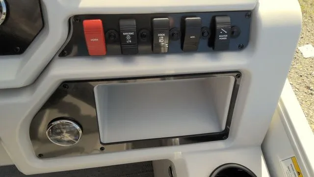 Slide: The Image of Godfrey Xperience 2286 SBX Sport Tube 27 In. Package 2026 - 8