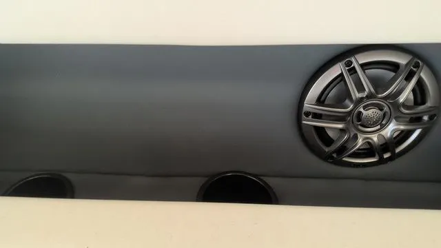 Slide: The Image of Godfrey Sweetwater 2286 SB 27" Impact Center Tube Package 2026 - 5