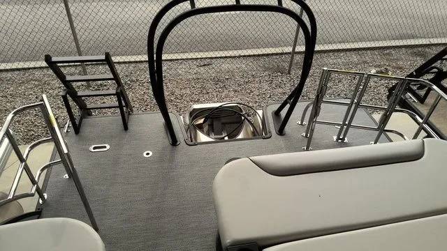 Slide: The Image of Godfrey Sweetwater 2286 SFLC 27" Impact Center Tube Packag 2026 - 8