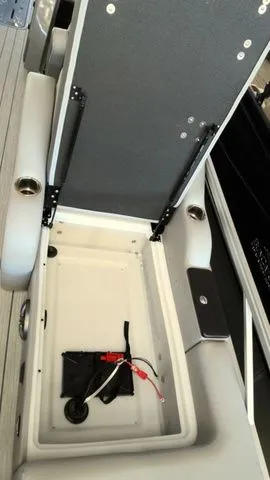 Slide: The Image of SunCatcher Fusion 324SS 2025 - 13