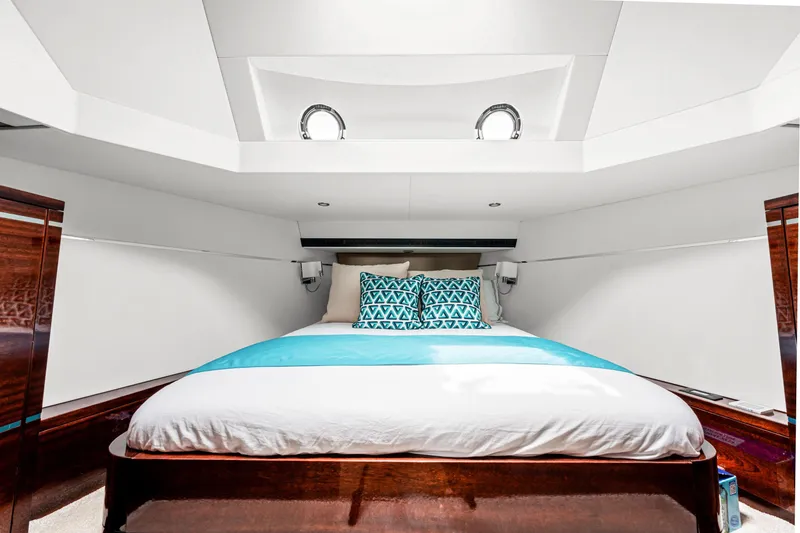 Slide: The Image of Luxurious bedroom interior of 2021 Steeler 60S Performance yacht with modern design. - 47