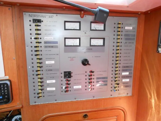 Slide: The Image of 1989 Norseman 447 - Image 14 - 14