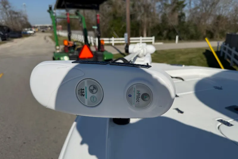 Slide: The Image of 2017 Sea Hunt BX 22 BR boat with i-Pilot trolling motor on a trailer. - 19