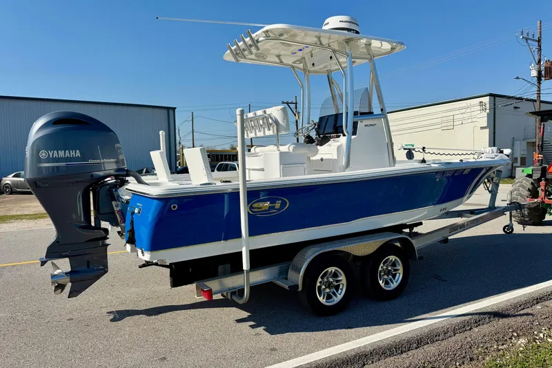 Slide: The Image of 2017 Sea Hunt BX 22 BR boat on trailer with Yamaha outboard motor. - 4