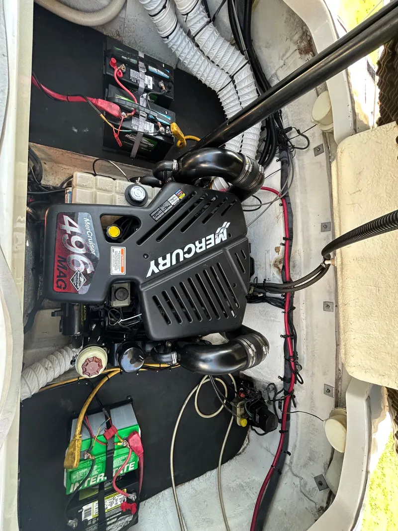 Slide: The Image of Crownline Boats 300 LS 2008 - 12