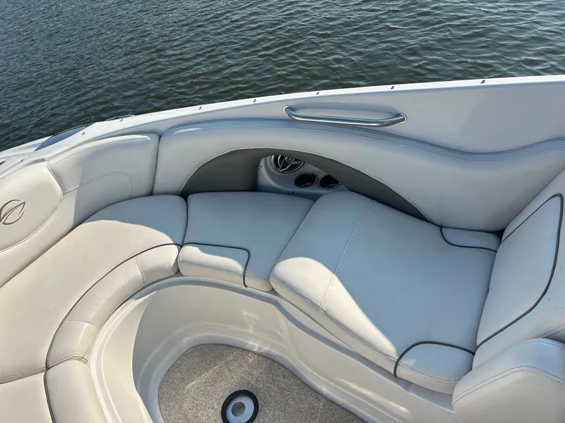 Slide: The Image of Crownline Boats 300 LS 2008 - 19