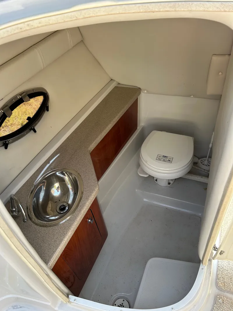 Slide: The Image of Crownline Boats 300 LS 2008 - 24