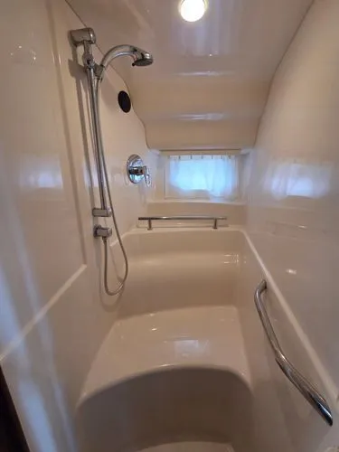 Slide: The Image of 2007 Sea Ray Sundancer - Image 13 - 13