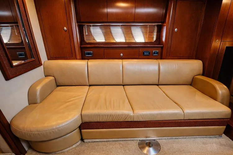 Slide: The Image of 2007 Sea Ray Sundancer - Image 7 - 7