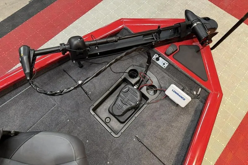 Slide: The Image of 2026 Tracker Pro Team 190 boat deck with trolling motor and Lowrance electronics. - 3