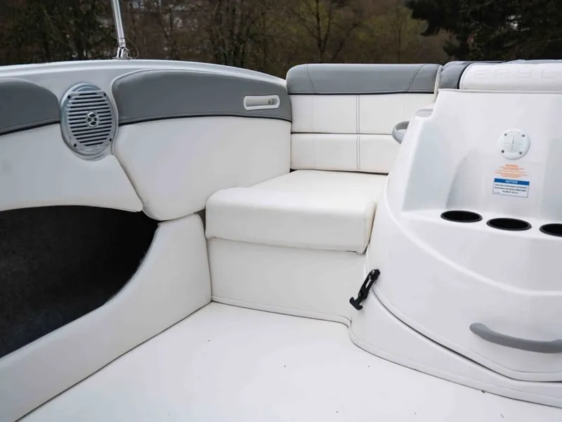 Slide: The Image of Bayliner 215BR 2013 - 20