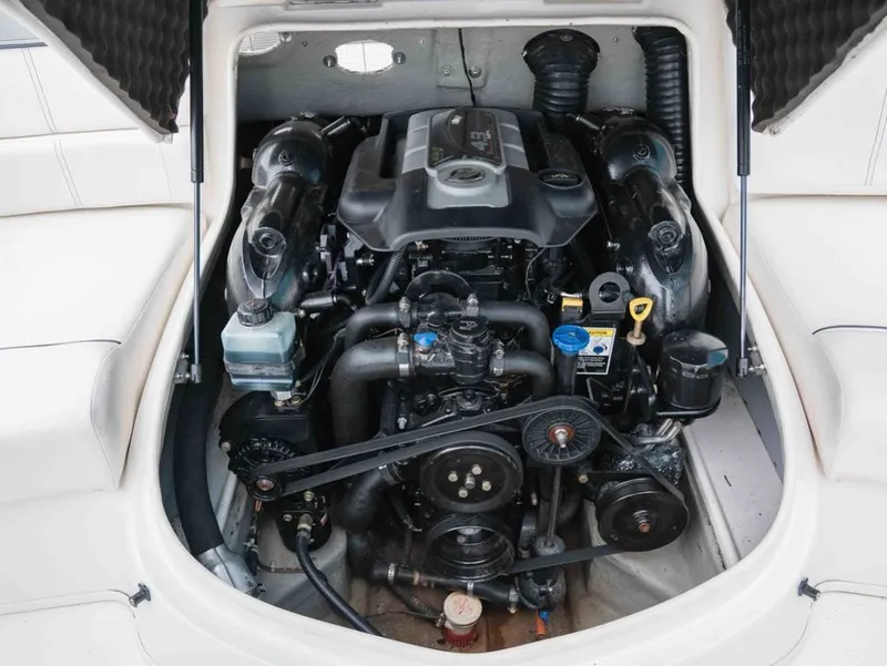 Slide: The Image of Bayliner 215BR 2013 - 21