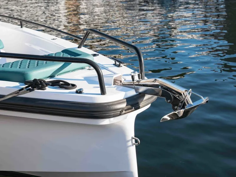 Slide: The Image of Axopar 37 XC Cross Cabin 2023 - 29