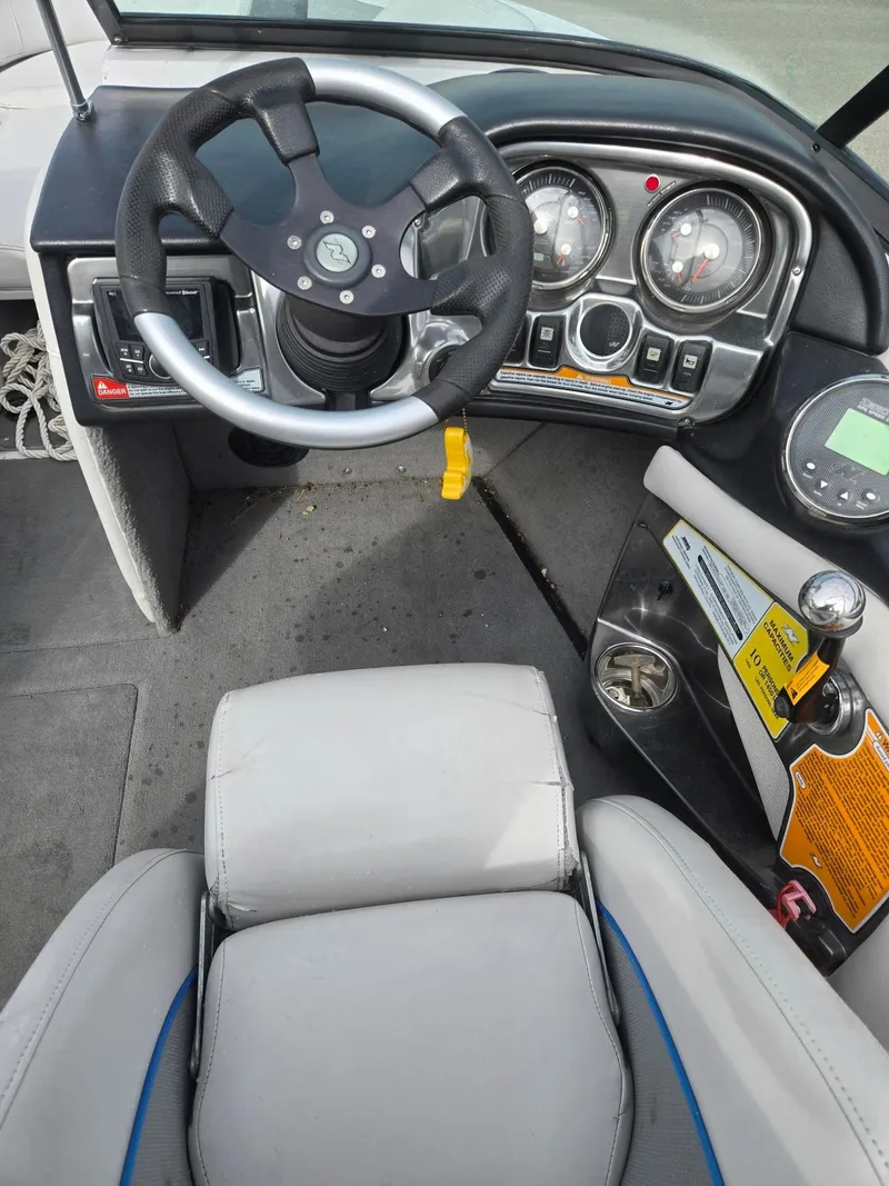 Slide: The Image of Nautique 200OB 2010 - 10