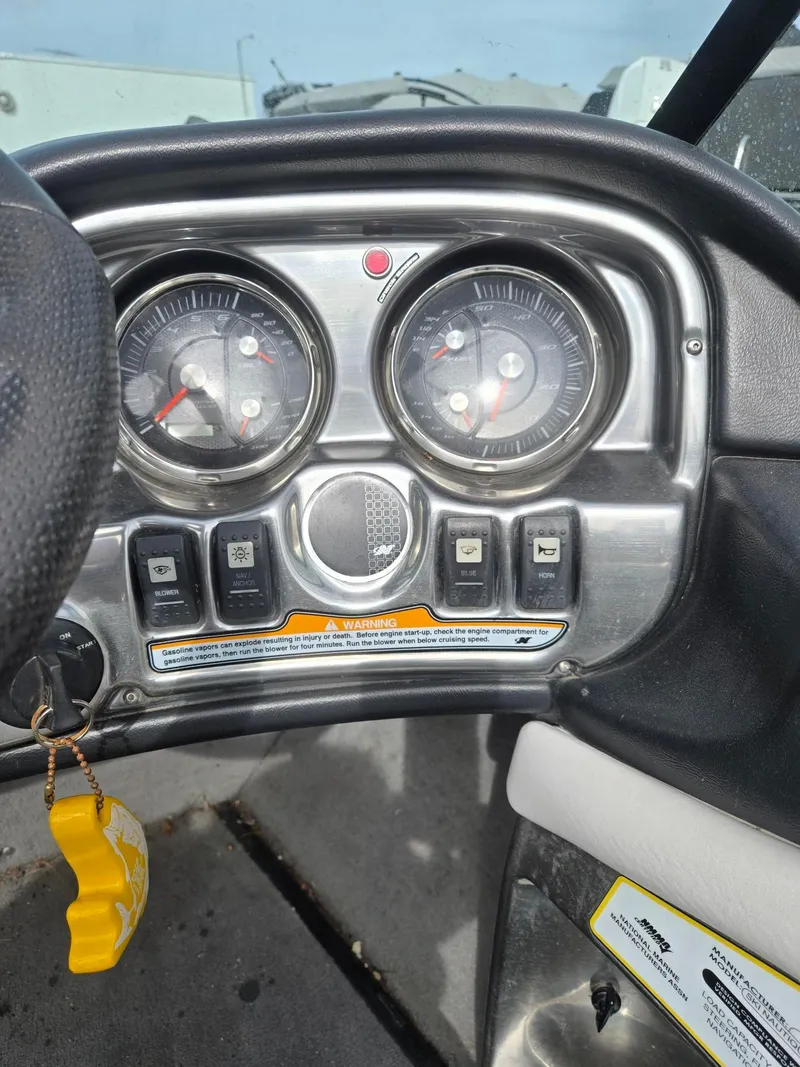 Slide: The Image of Nautique 200OB 2010 - 12