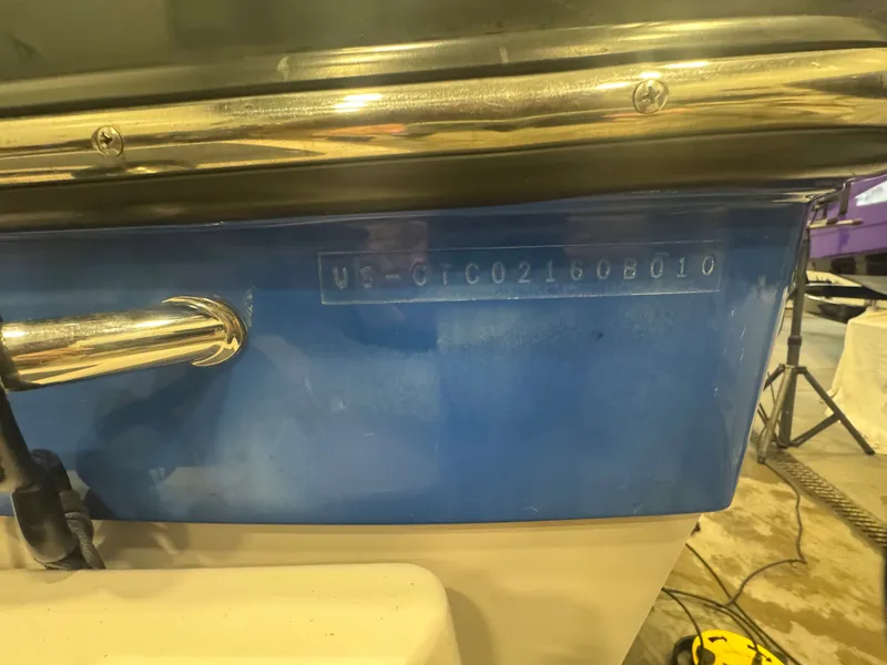 Slide: The Image of Nautique 200OB 2010 - 37