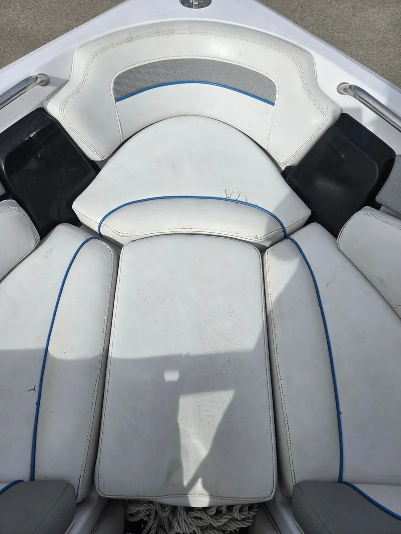 Slide: The Image of Nautique 200OB 2010 - 8