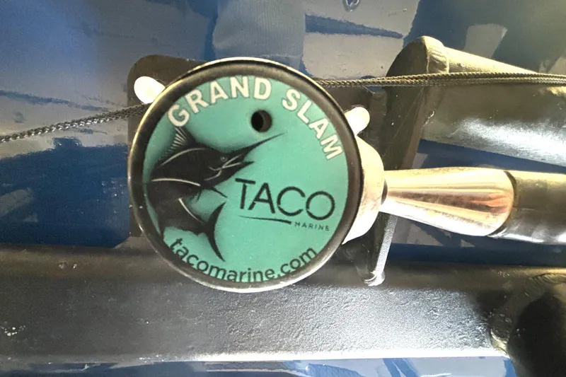 Slide: The Image of TACO Marine Grand Slam handle on 2019 Wellcraft 302 Fisherman boat. - 42