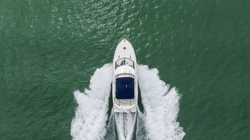 Slide: The Image of 2014 Meridian 391 Sedan - Image 4 - 4