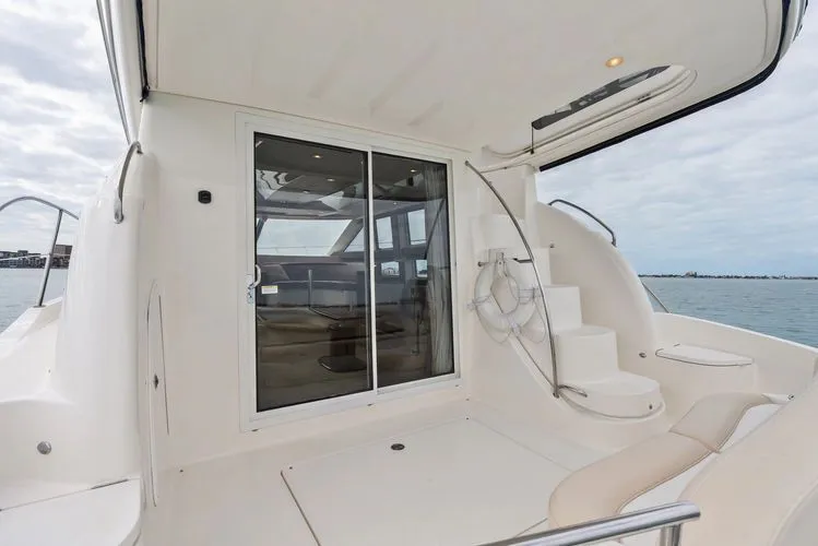 Slide: The Image of 2014 Meridian 391 Sedan - Image 9 - 9