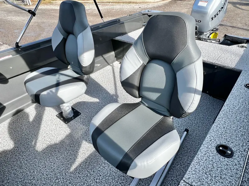 Slide: The Image of MirroCraft 167SC Outfitter 2026 - 17